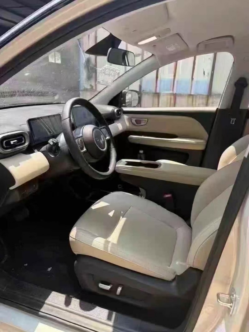 菏泽25年五菱汽车缤果4