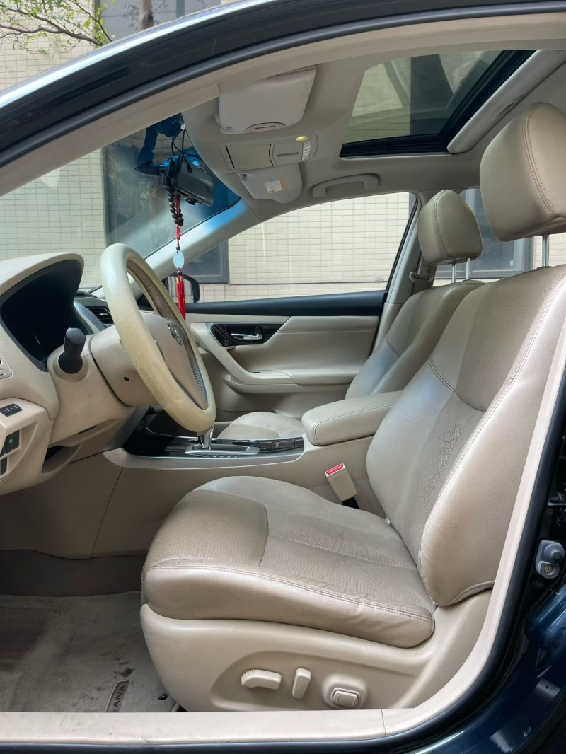 佛山15年日产天籁5