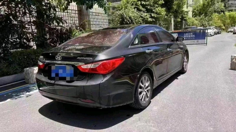 舟山14年现代索纳塔8