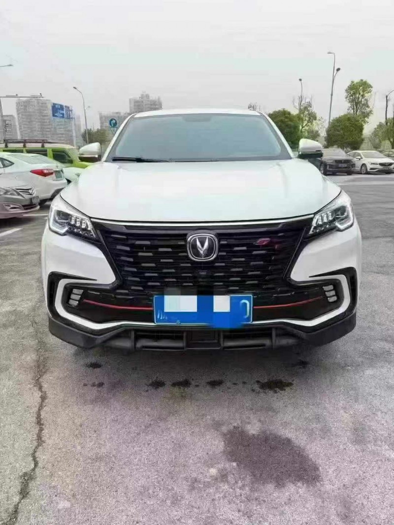 赣州22年长安汽车CS851