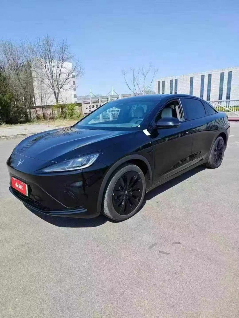 金华23年极狐汽车阿尔法3