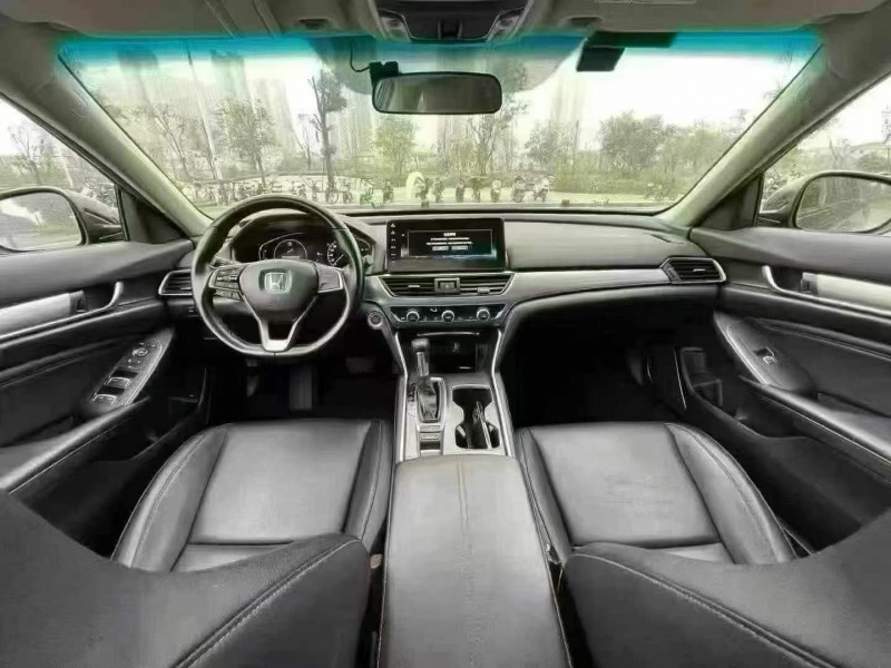 东莞23年本田雅阁4