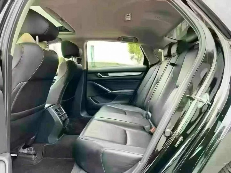 东莞23年本田雅阁5