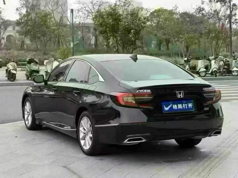 东莞23年本田雅阁7