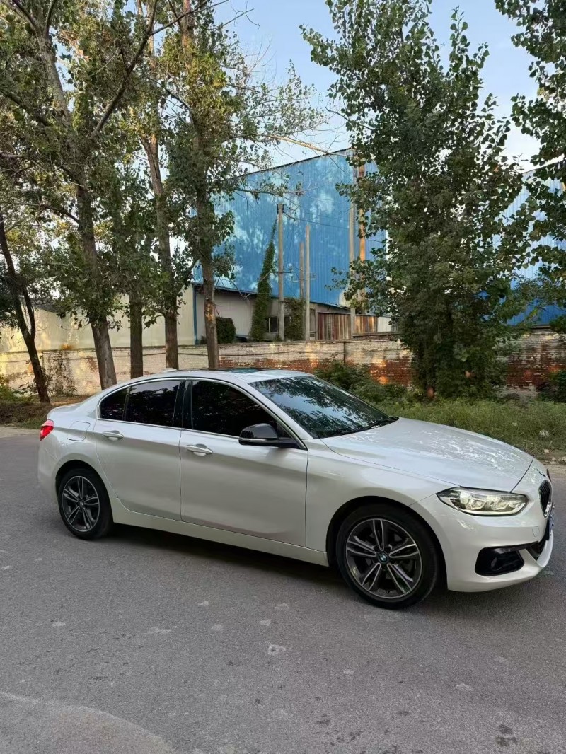 菏泽19年宝马1系2