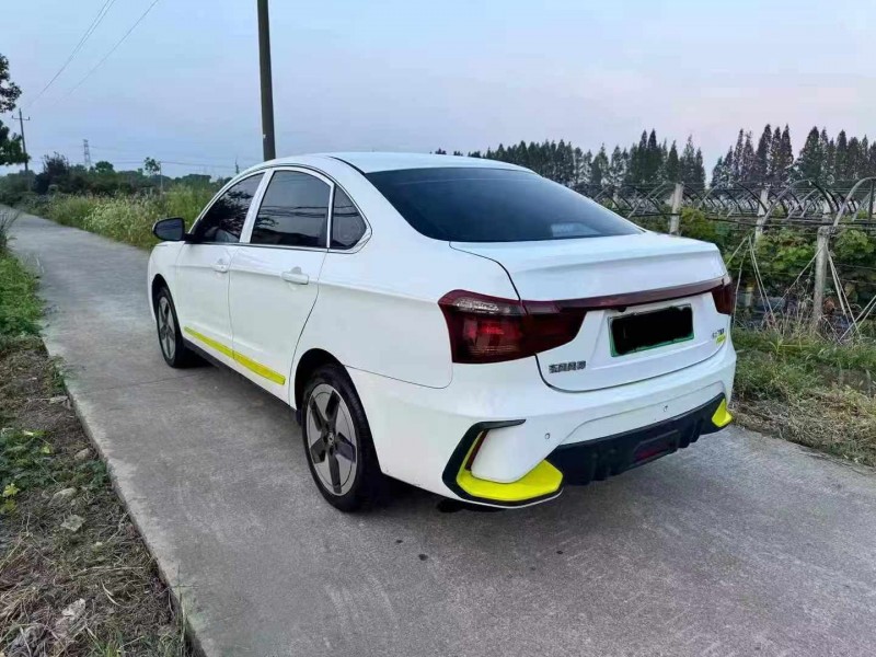 金华23年东风风神8