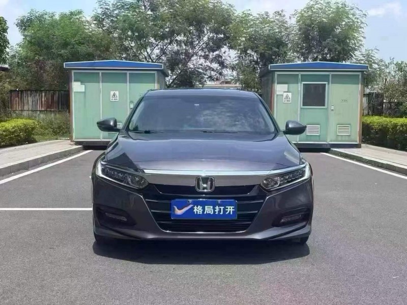 东莞21年本田雅阁1