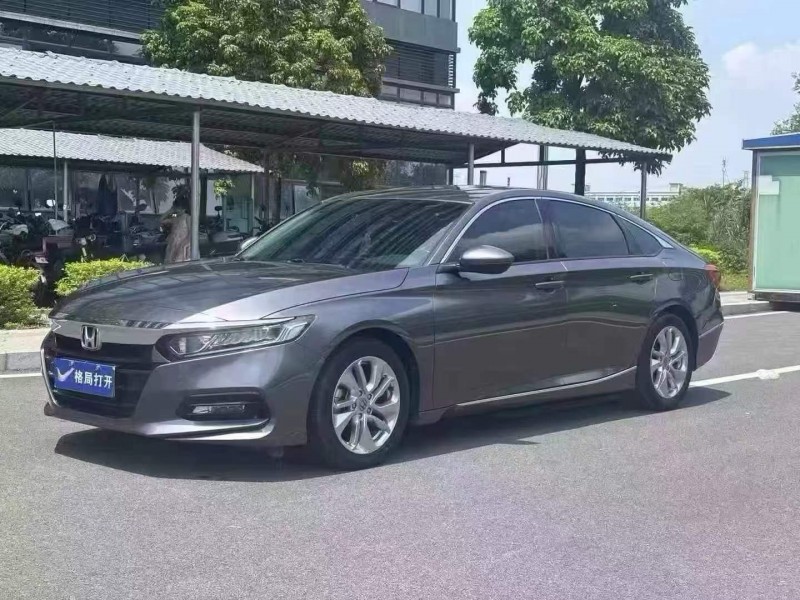 东莞21年本田雅阁3