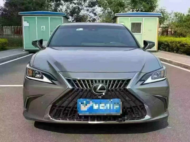 珠海23年雷克萨斯ES1