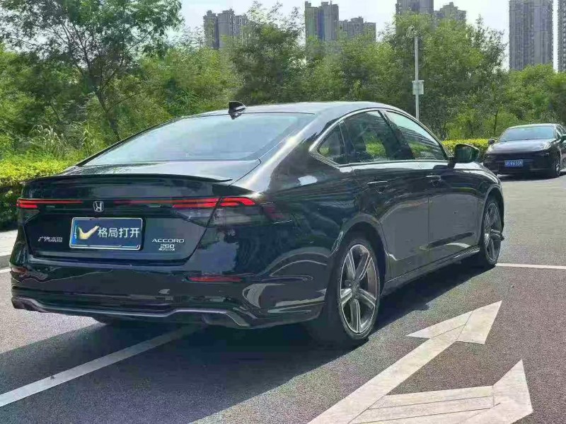 东莞24年本田雅阁8