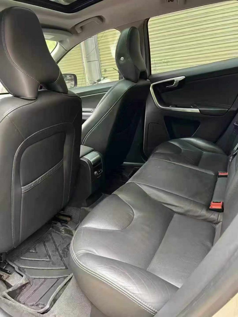 贵阳17年沃尔沃XC607