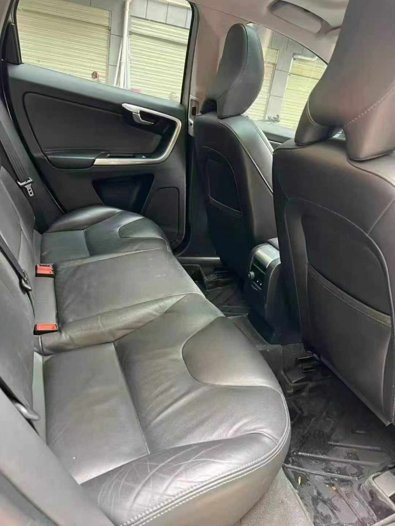 贵阳17年沃尔沃XC608