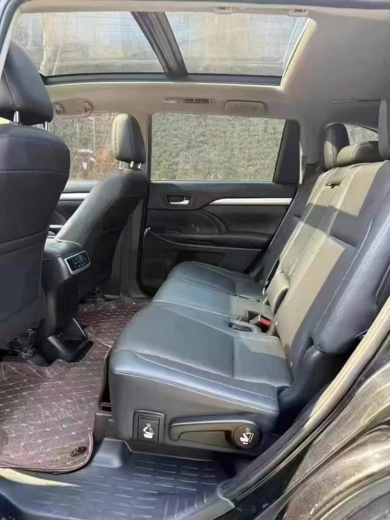 东莞20年丰田汉兰达5