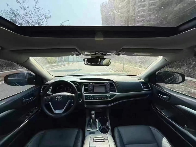 东莞20年丰田汉兰达7