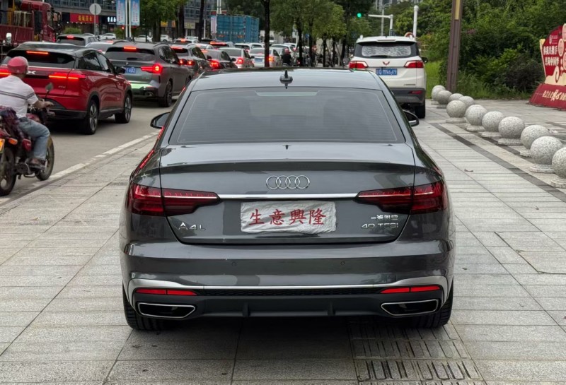 阳江23年奥迪A4L7