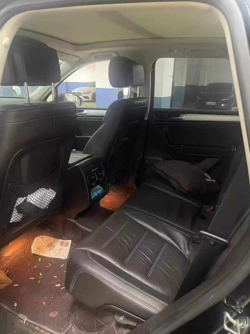 安顺18年大众途锐6