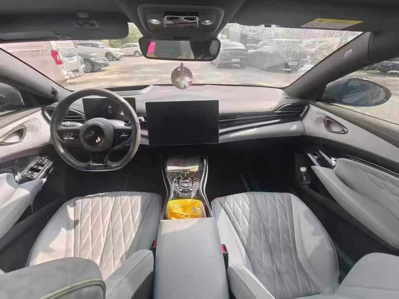 佛山23年比亚迪海豹4