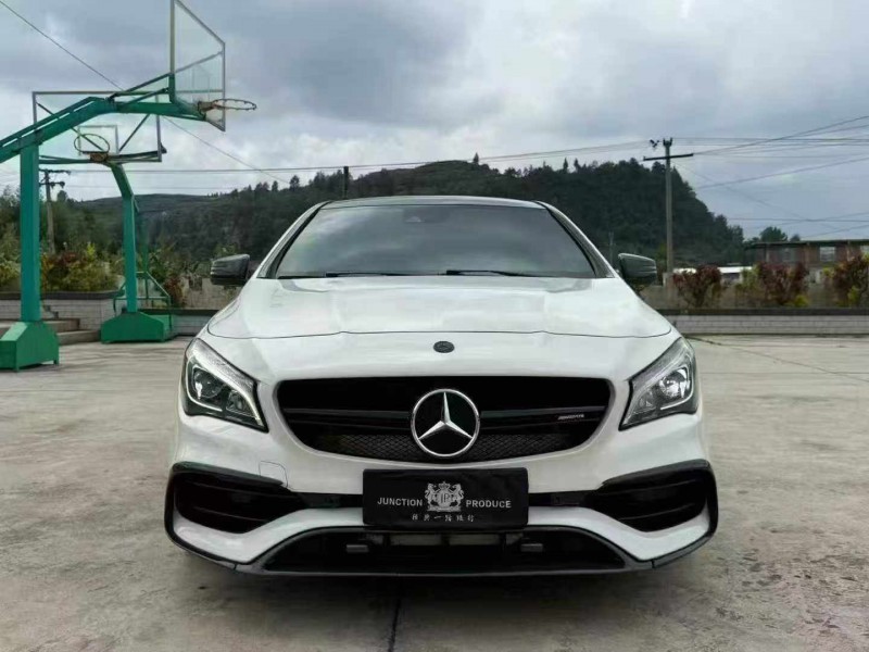 毕节17年奔驰CLA1