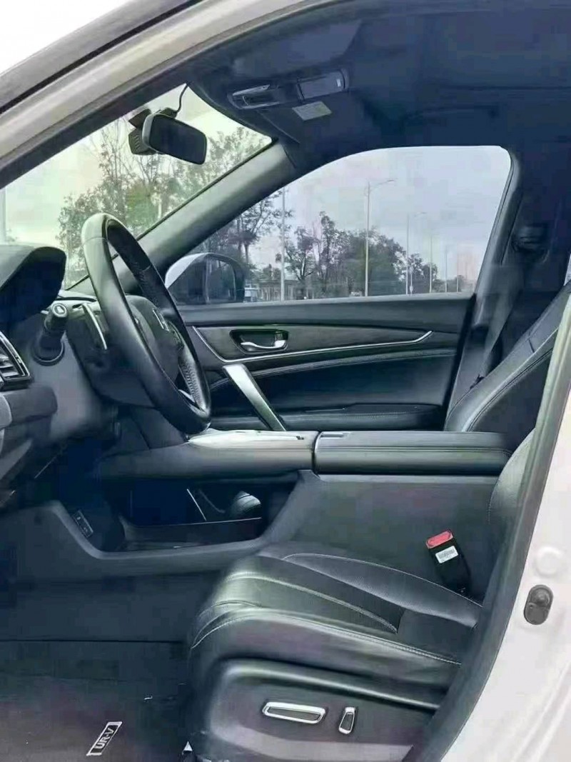 东莞22年本田URV5