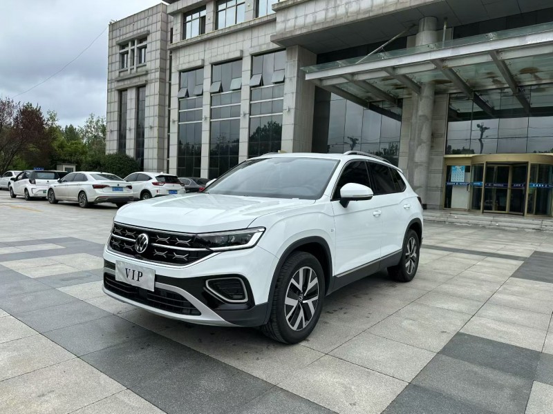 枣庄25年大众探岳2