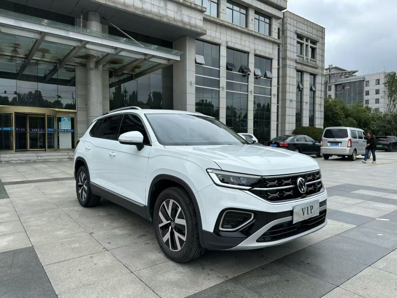 枣庄25年大众探岳3