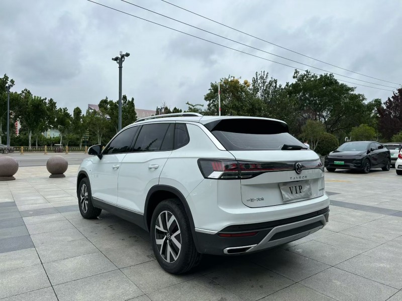 枣庄25年大众探岳9