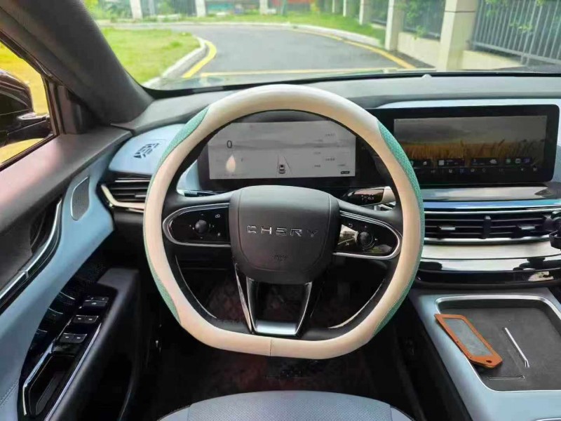 湛江24年奇瑞舒享家5