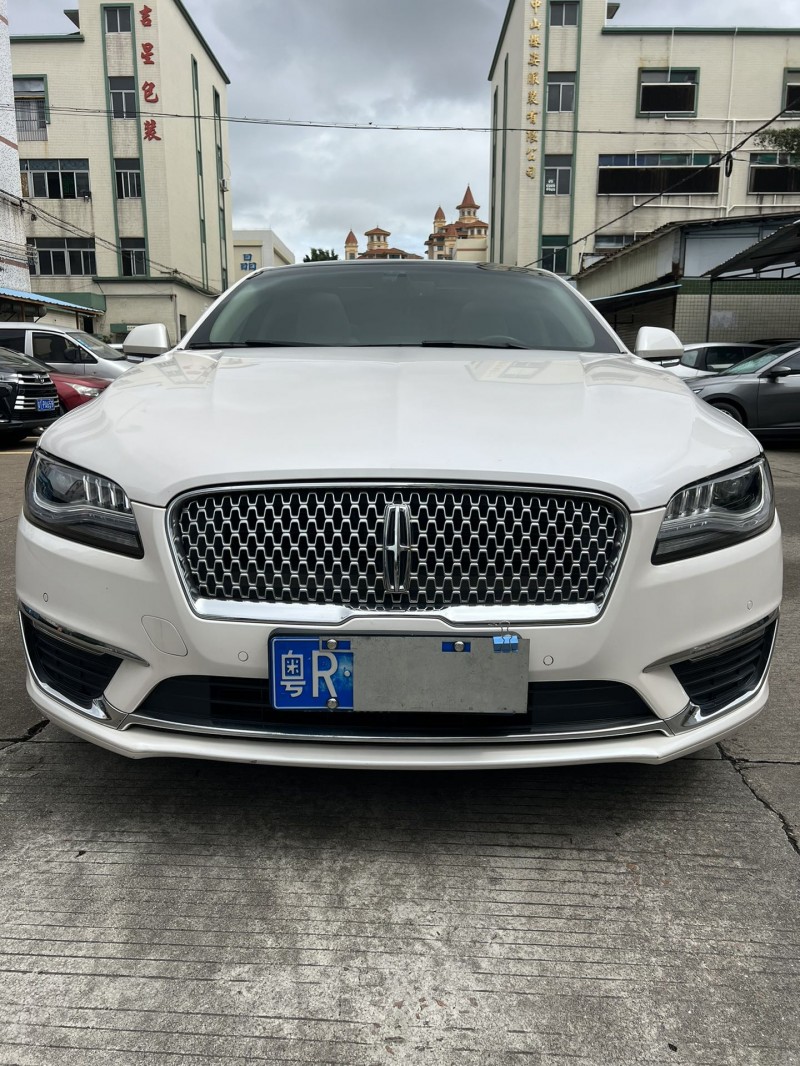 中山20年林肯MKZ1