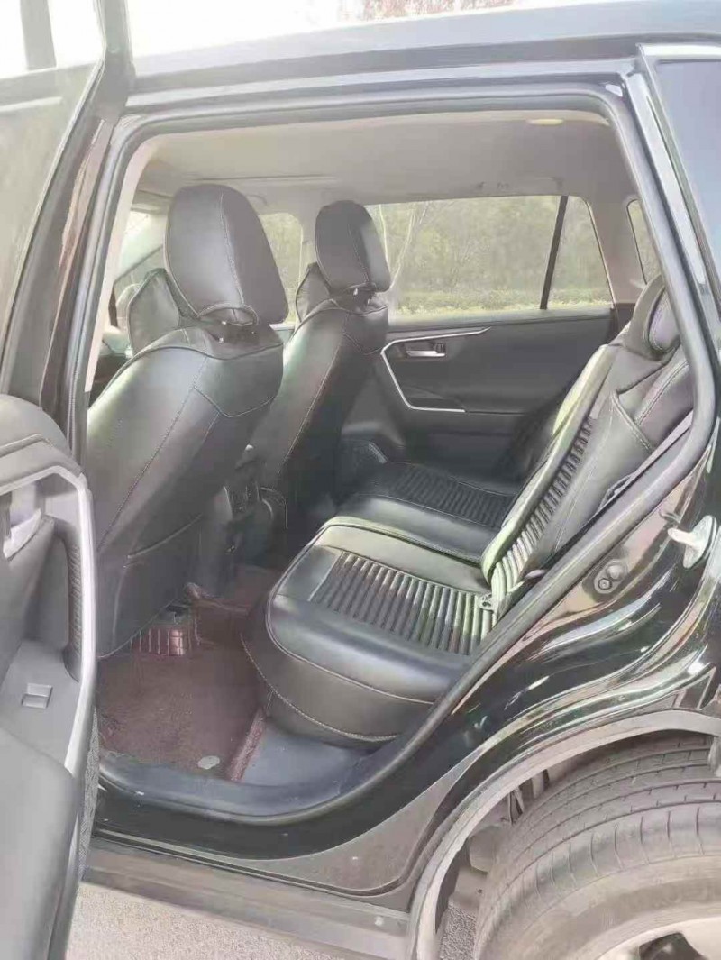 长沙24年丰田威兰达5