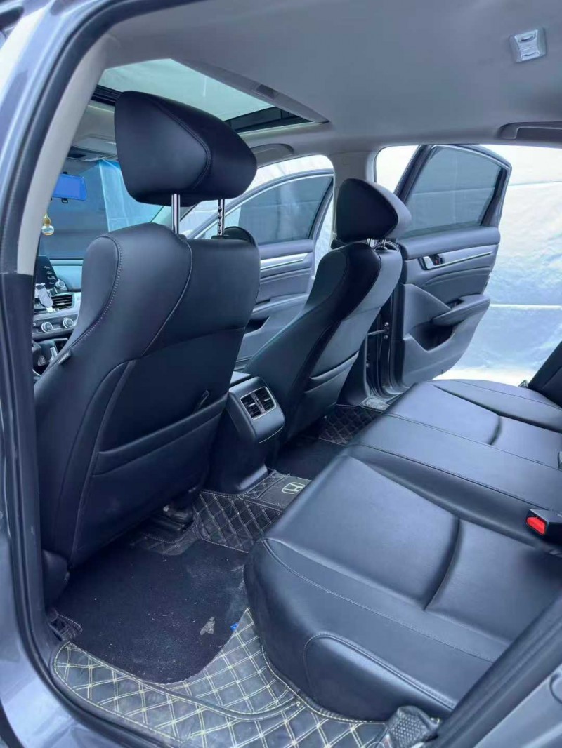 惠州21年本田雅阁4