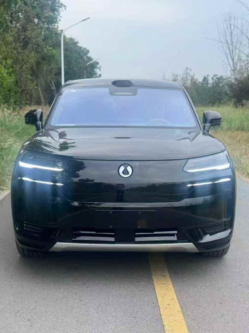 唐山25年腾势Z91