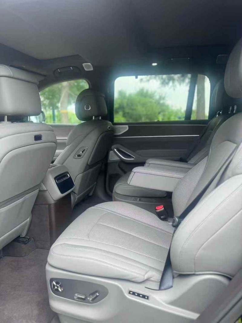 唐山25年腾势Z96