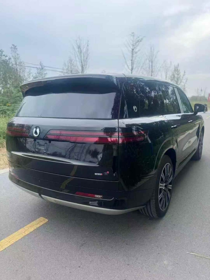 唐山25年腾势Z98