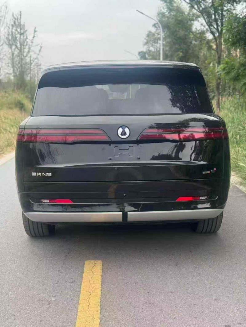 唐山25年腾势Z99