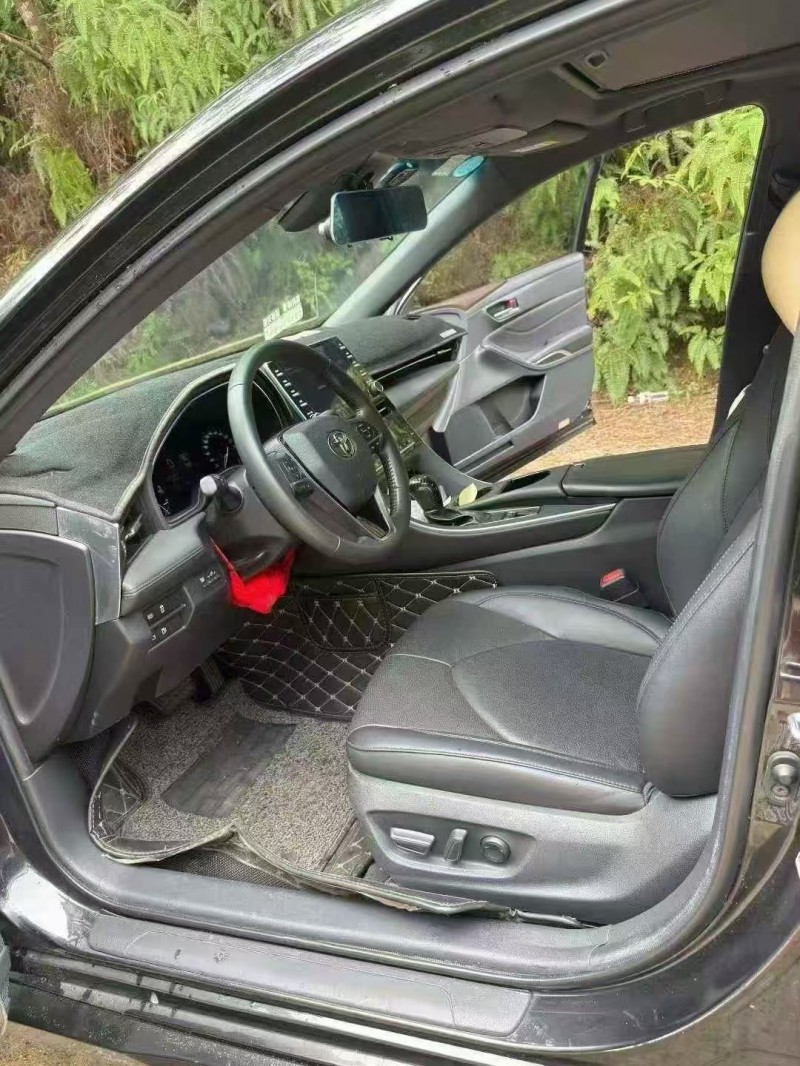 南宁20年丰田亚洲龙3