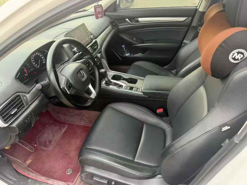 深圳19年本田雅阁5