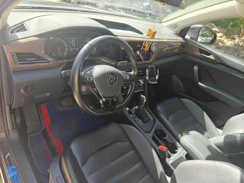 太原21年大众途岳4