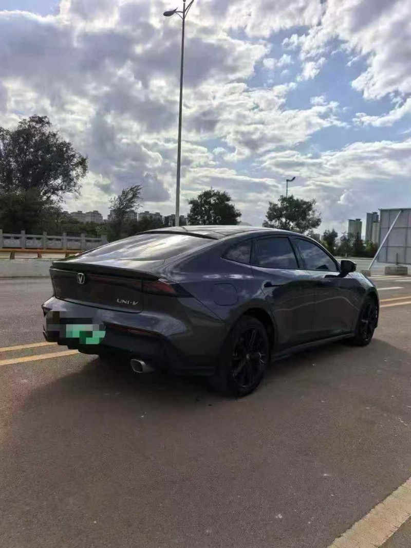 张掖23年长安汽车UNI7