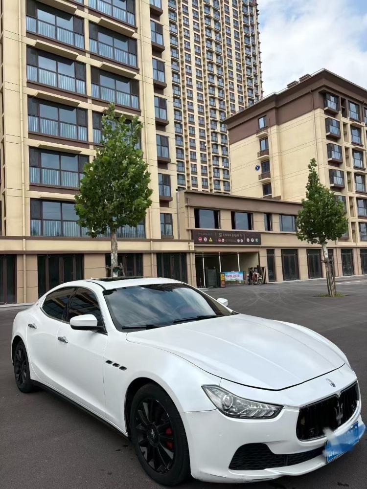 枣庄17年玛莎拉蒂Ghibli2