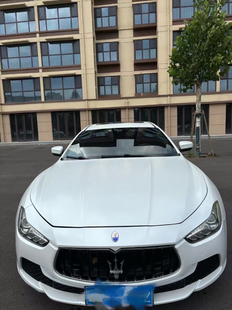 枣庄17年玛莎拉蒂Ghibli1