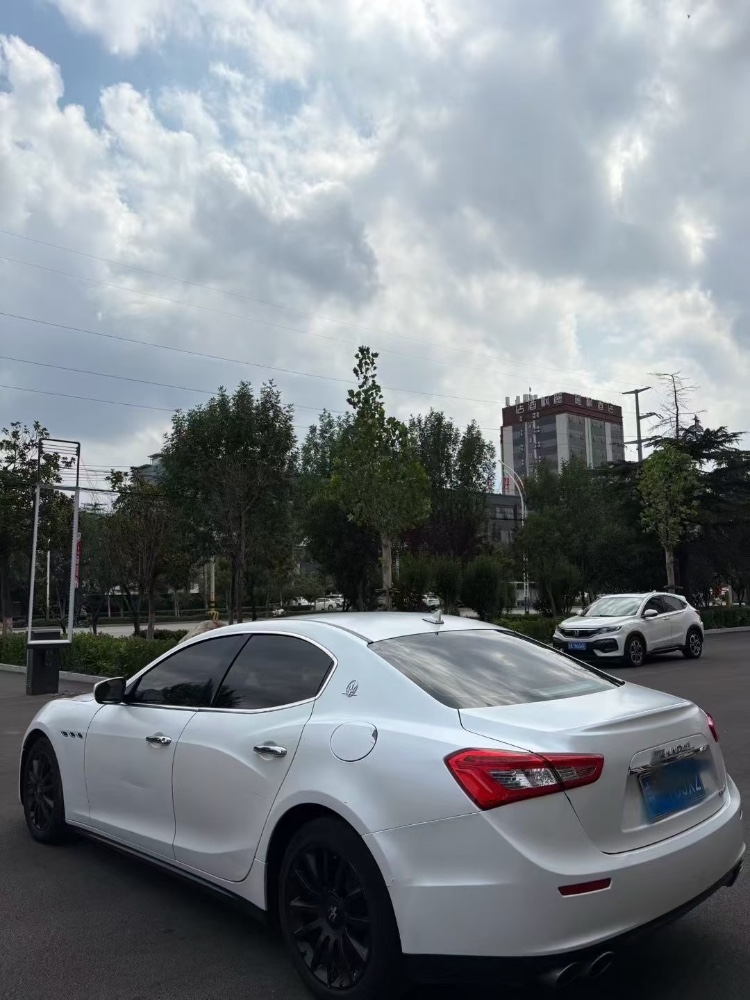 枣庄17年玛莎拉蒂Ghibli4