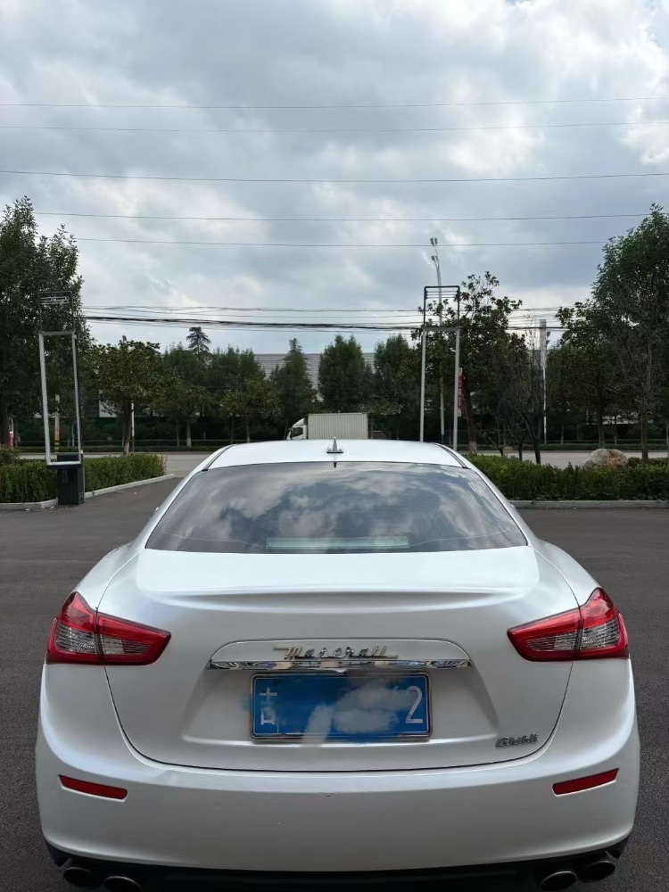 枣庄17年玛莎拉蒂Ghibli5