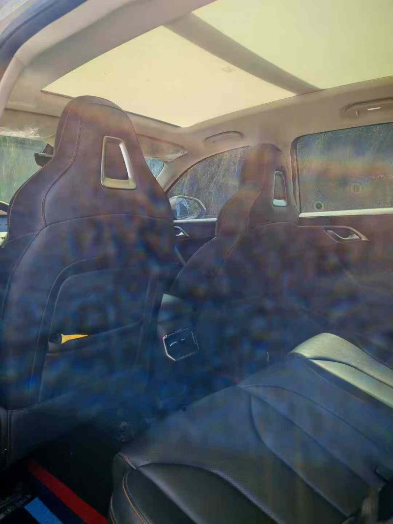 保定23年荣威ERX56