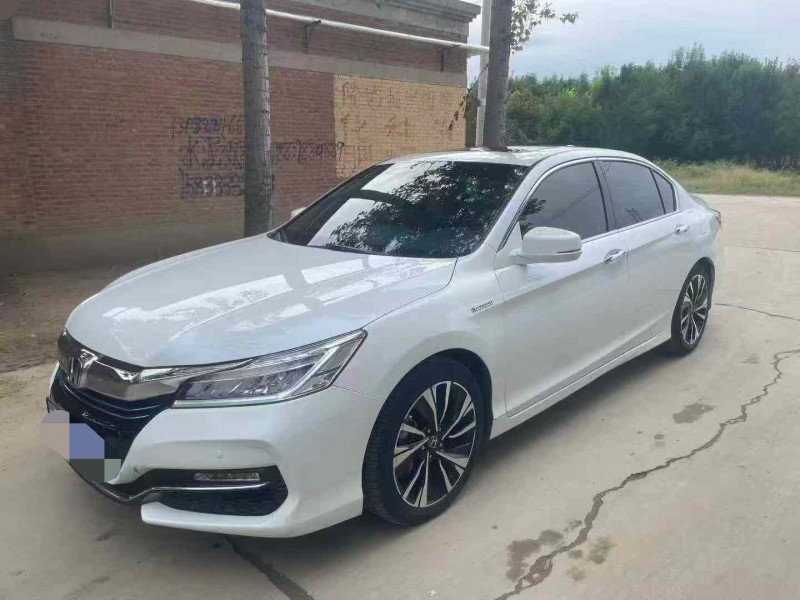 保定18年本田雅阁2