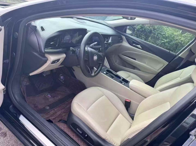 淄博22年别克君威5