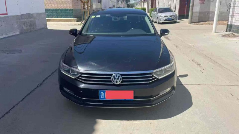 保定19年大众迈腾1