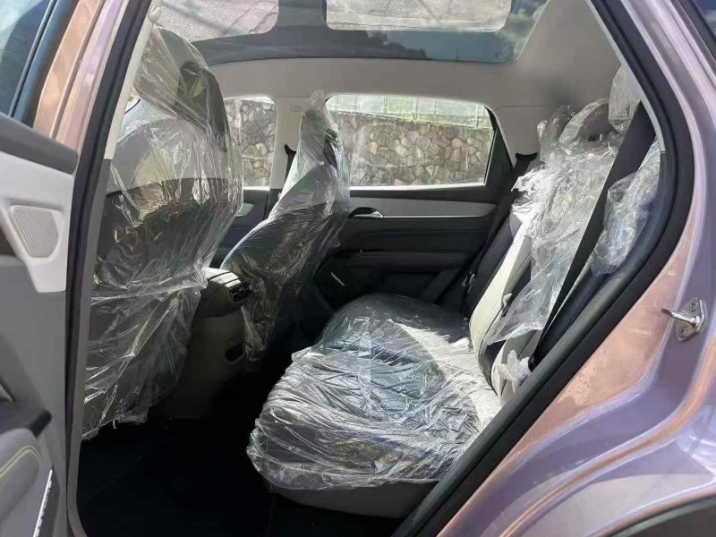 漳州25年奔腾悦意7