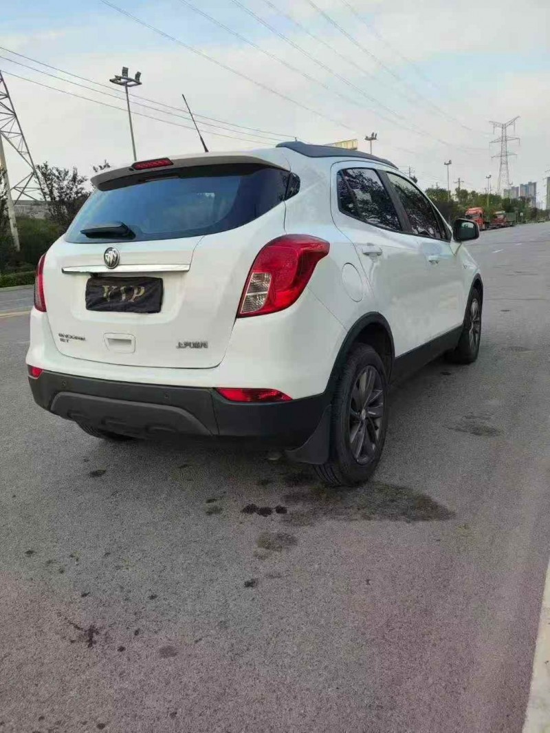 汉中17年别克昂科拉8