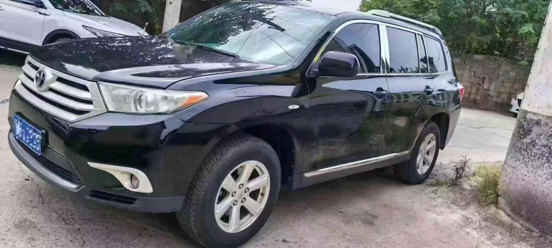 保定14年丰田汉兰达2