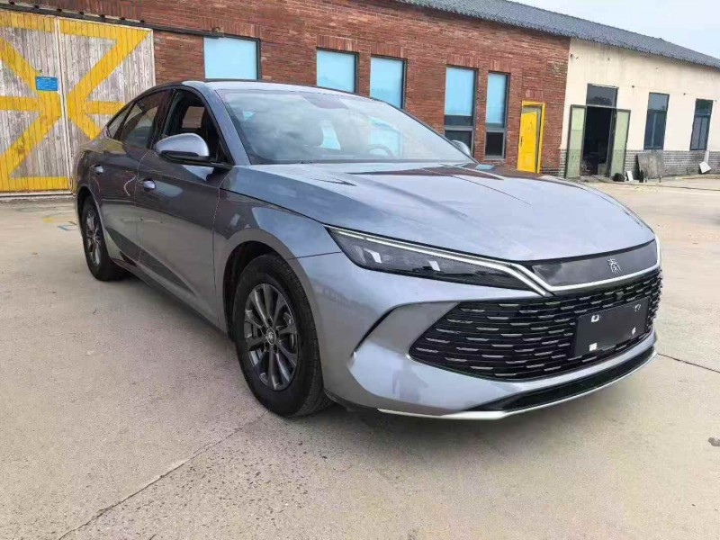 济宁24年比亚迪秦2